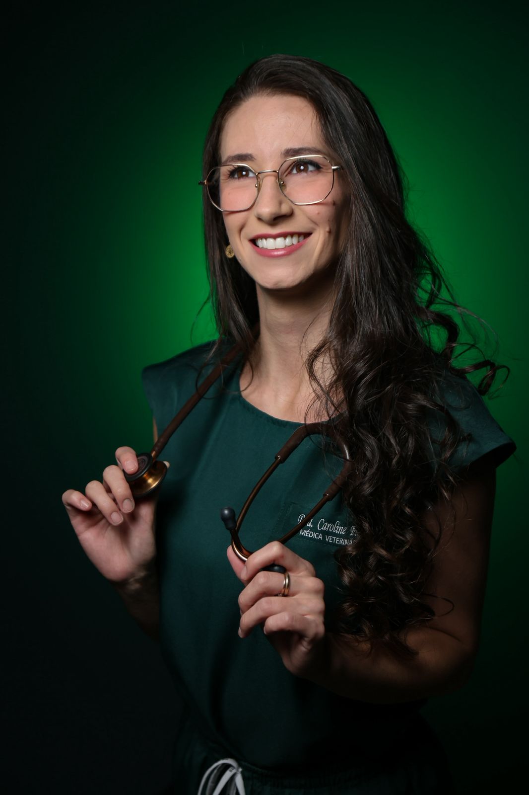 Dra. Caroline Floor, médica veterinária da Gato do Mato Medicina Felina